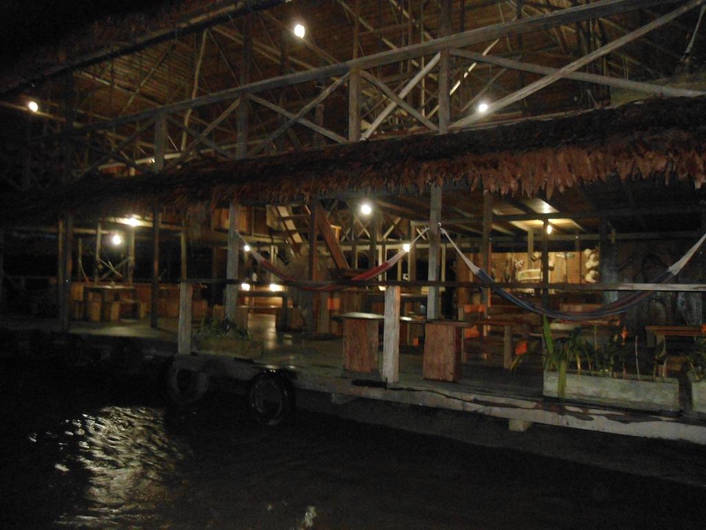 Cabaña Flotante Kurupira Leticia Exterior foto